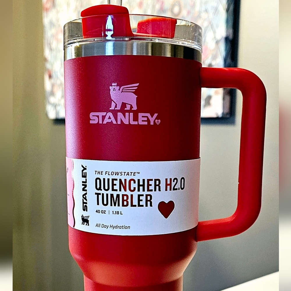 Stanley Valentine's Day Target Red Limited Edition 2024 40oz Tumbler BRAND NEW!